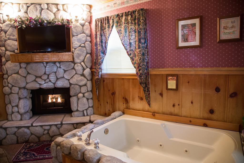 Cathy'S Cottages Lac Big Bear Extérieur photo